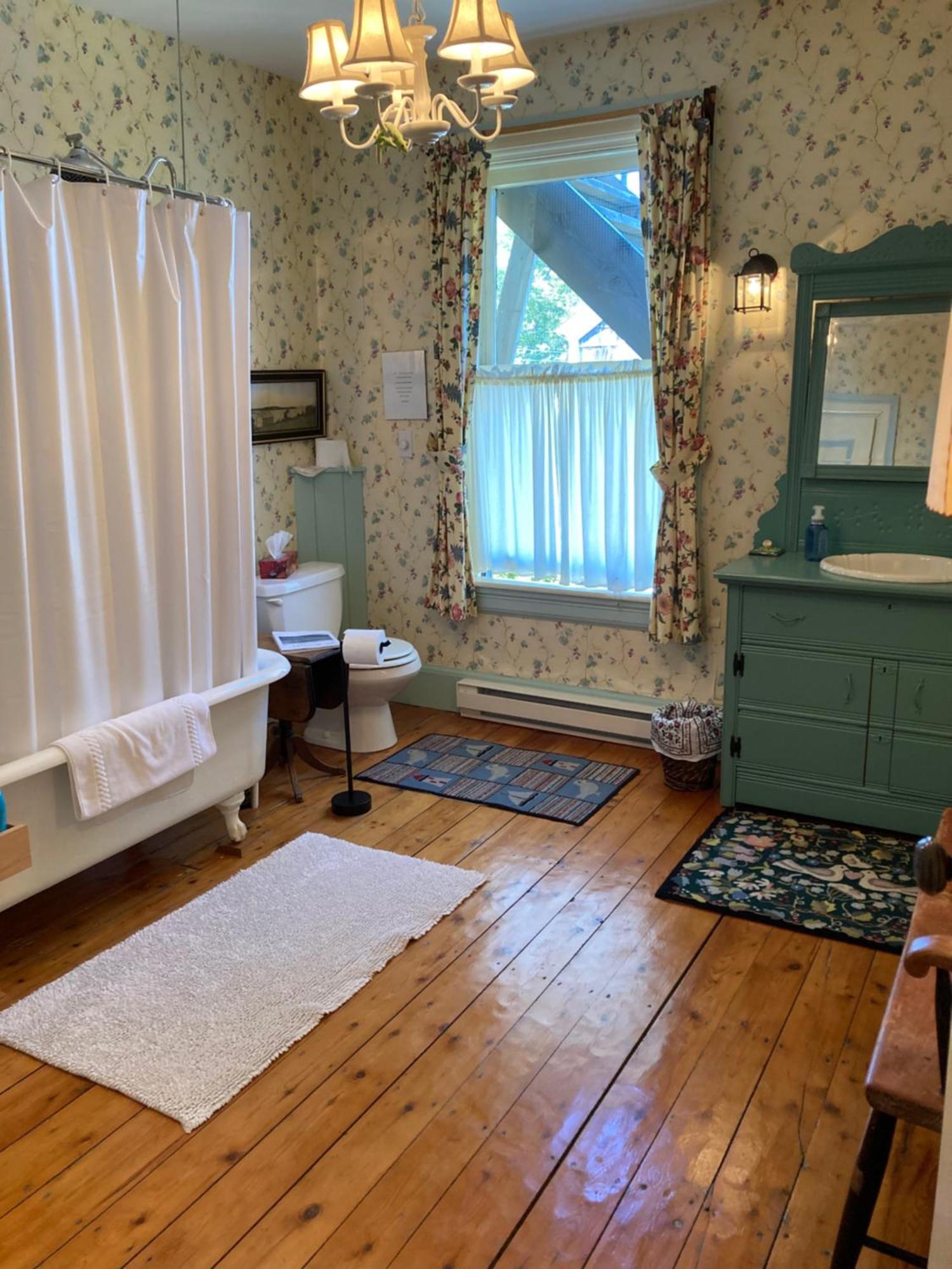 Mecklenburgh Inn Chester Bagian luar foto